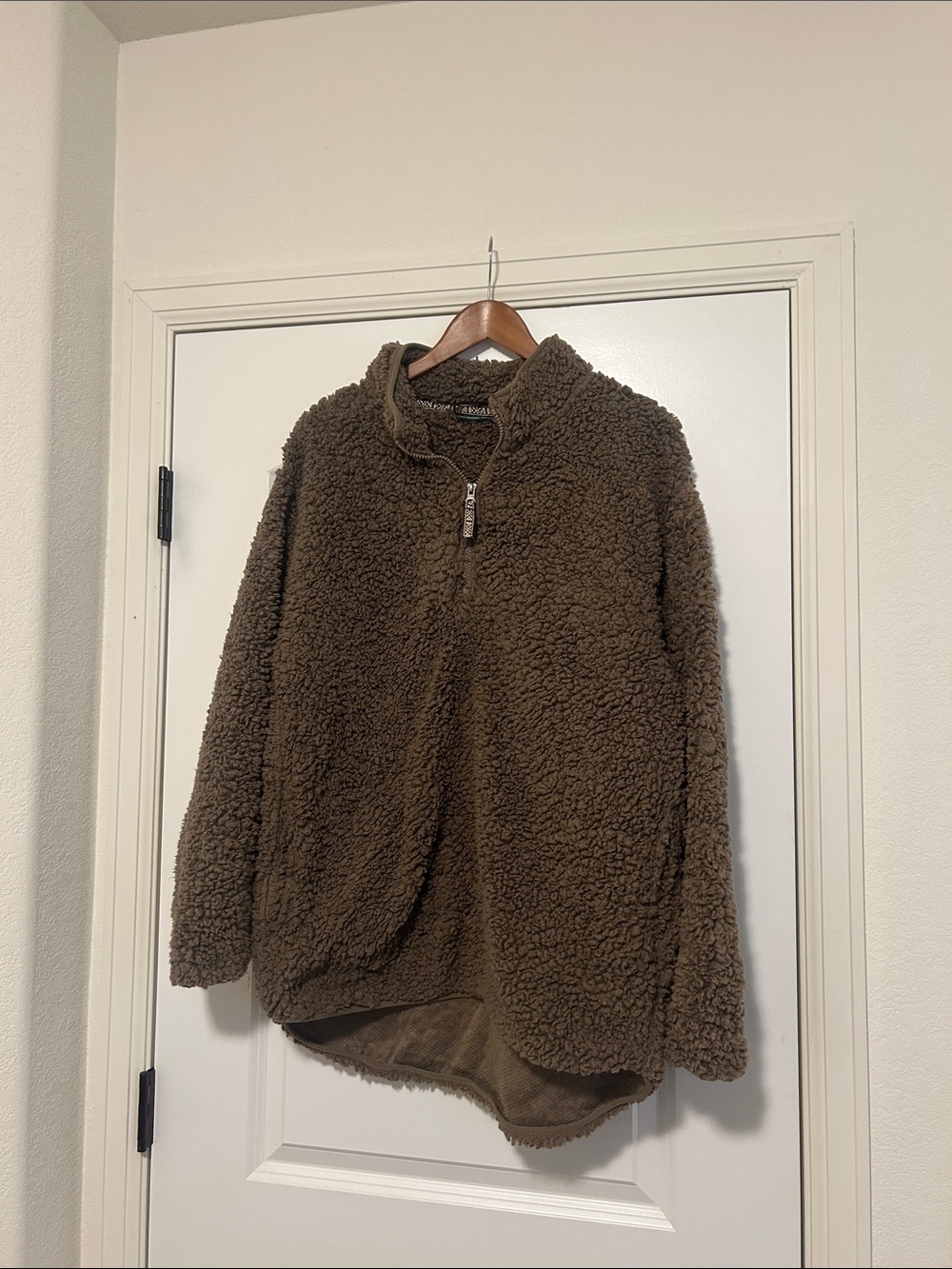 Comfy Cozy Sherpa Like Quarter-Zip Pullover Sweater Size Large Brown